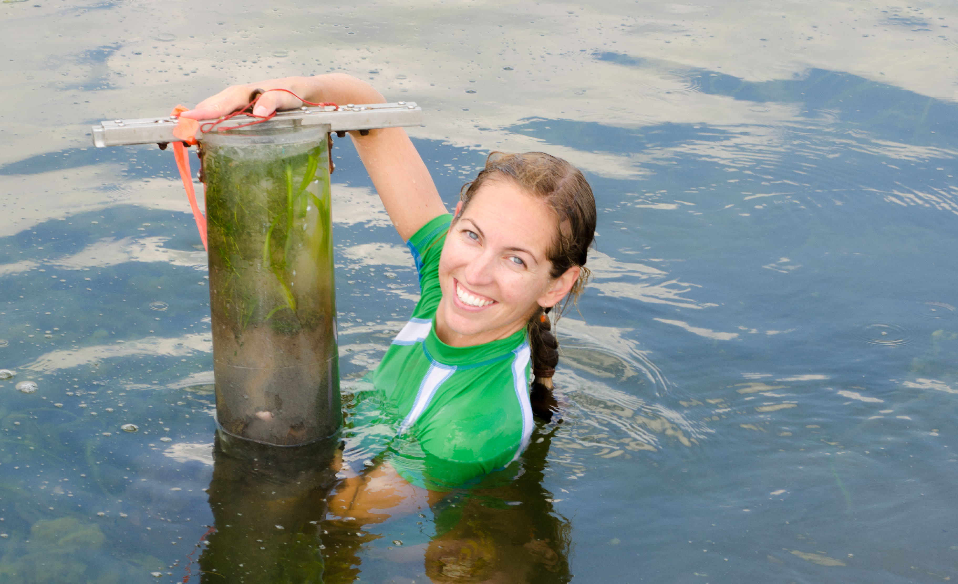 Cassie Gurbisz doing research in Chesapeake Bay