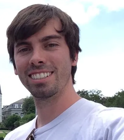Scott Mirabile selfie with New Orleans in background