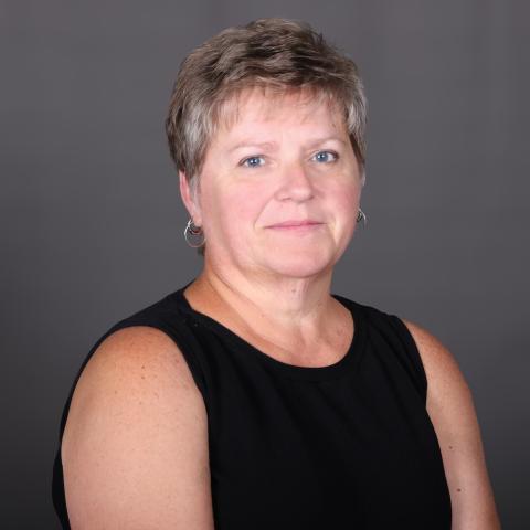 Headshot of Jennifer Sivak