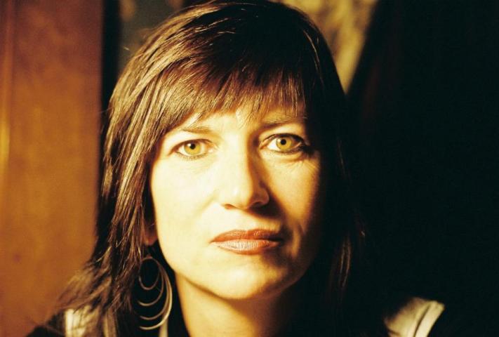 photo of Laurie Foos