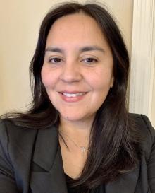Dr. Karina Alviña