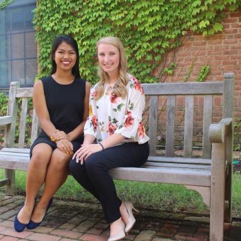 Mariel Santos '20 and Beth Thomas '21 pictured
